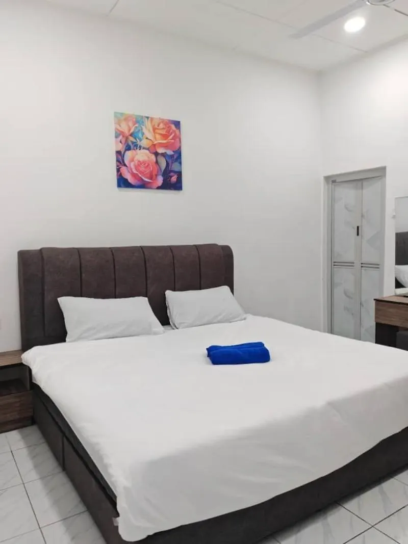 Favourite Homestay Melaka - 8Pax,4Br,4Bath Malaysia